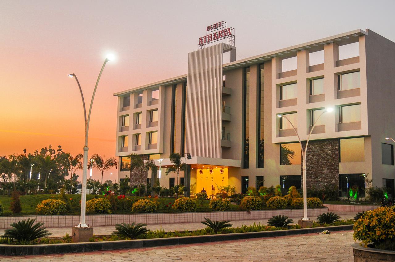 Hotel Atharva Ujjain Eksteriør bilde
