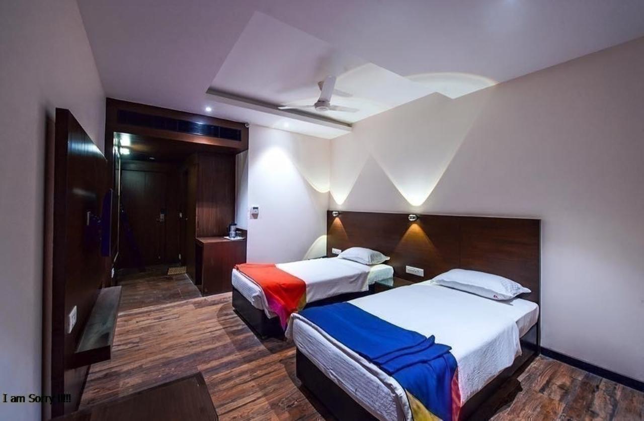 Hotel Atharva Ujjain Eksteriør bilde